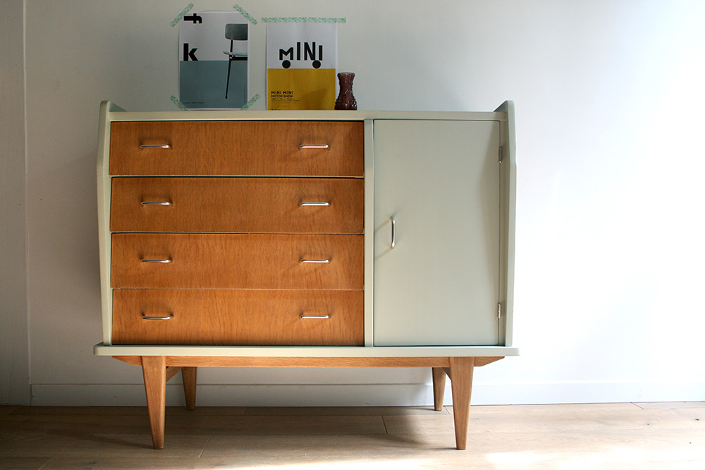 Peinture V33 relooking Commode_vintage_charlie_01