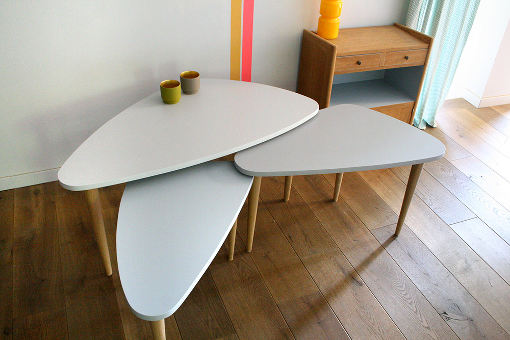 tables_gigognes_vintage_tryptique_camaeu_gris_2.jpg
