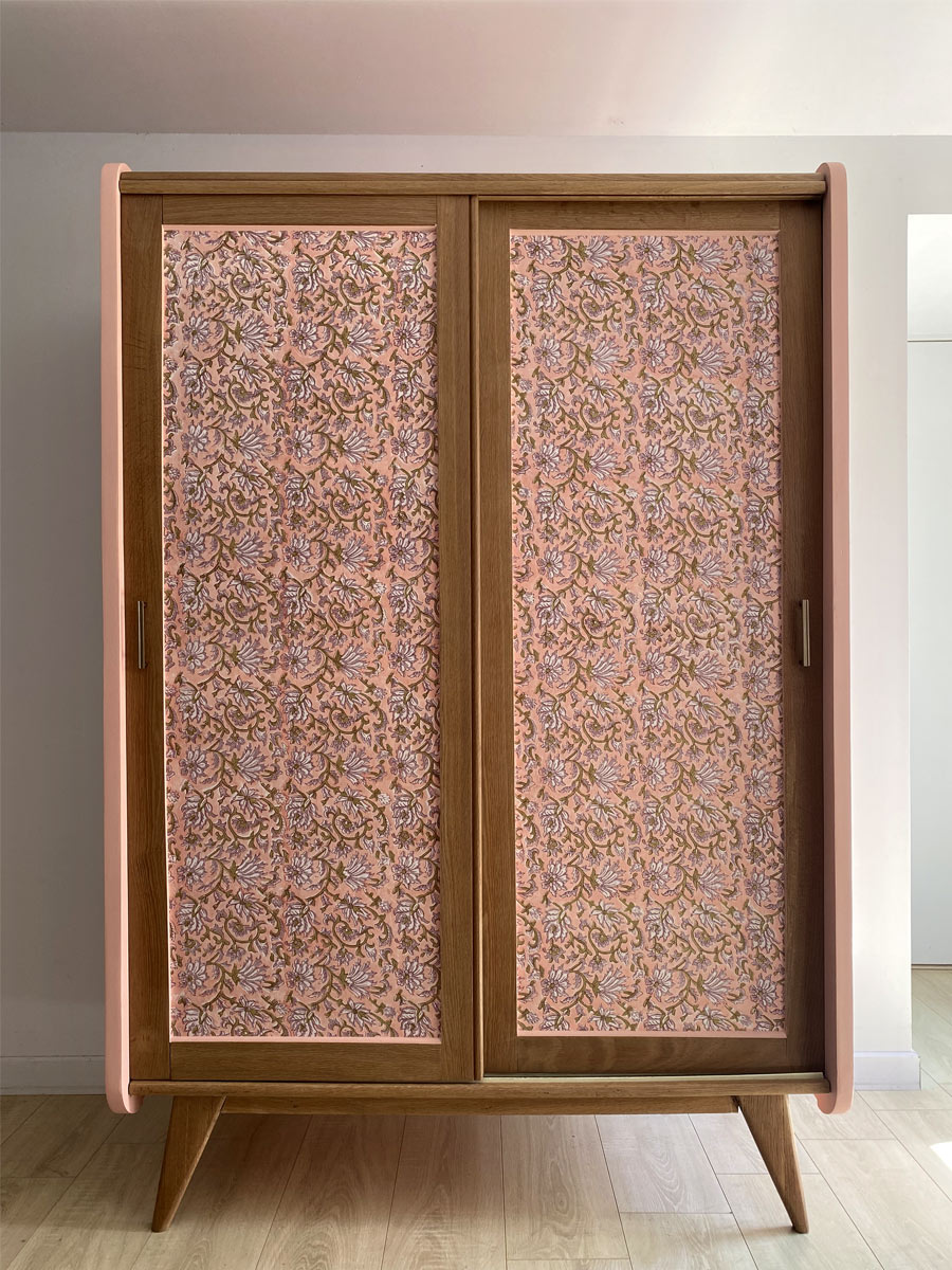 armoire_vintage_bois_rose_2.jpg