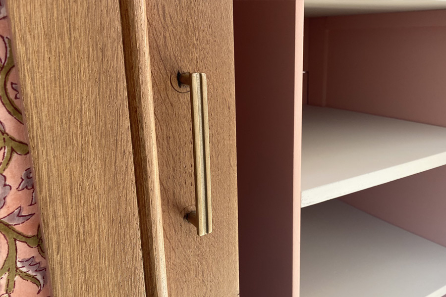armoire_vintage_bois_rose_8.jpg