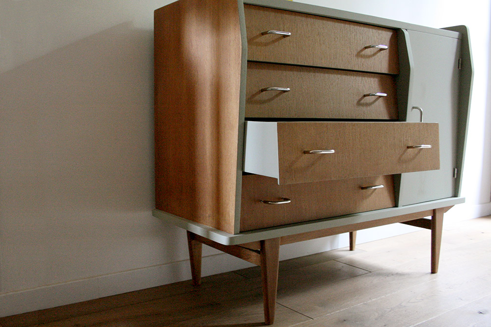 commode_vintage_charlie_08.jpg