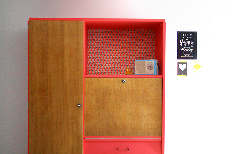 armoire_vintage_pieds_compas_0.jpg