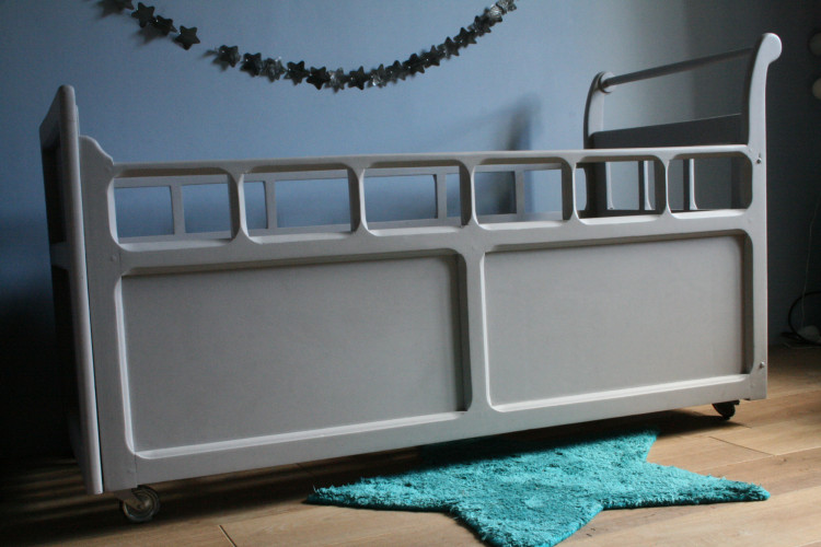 Lit bébé « sweet fifties »